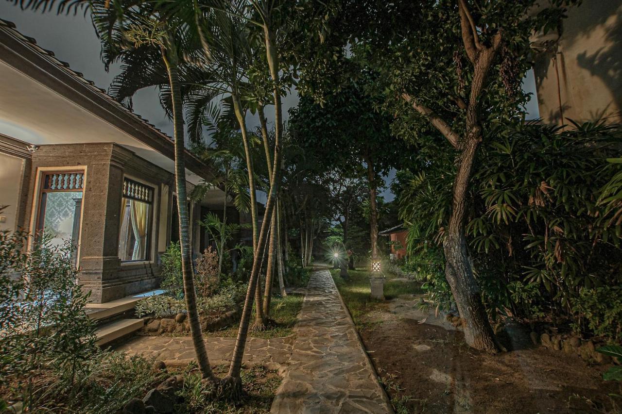 Panorama Cottages I Legian Esterno foto