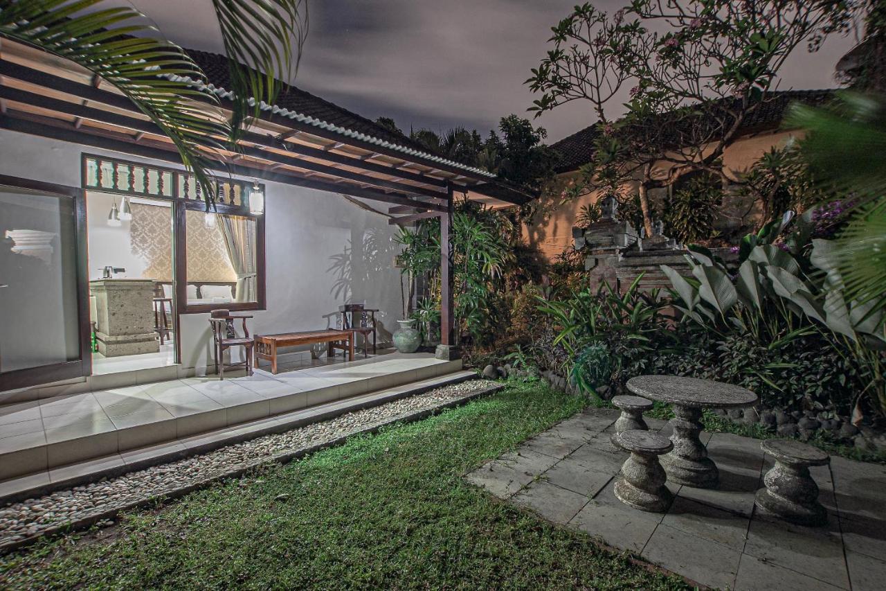 Panorama Cottages I Legian Esterno foto