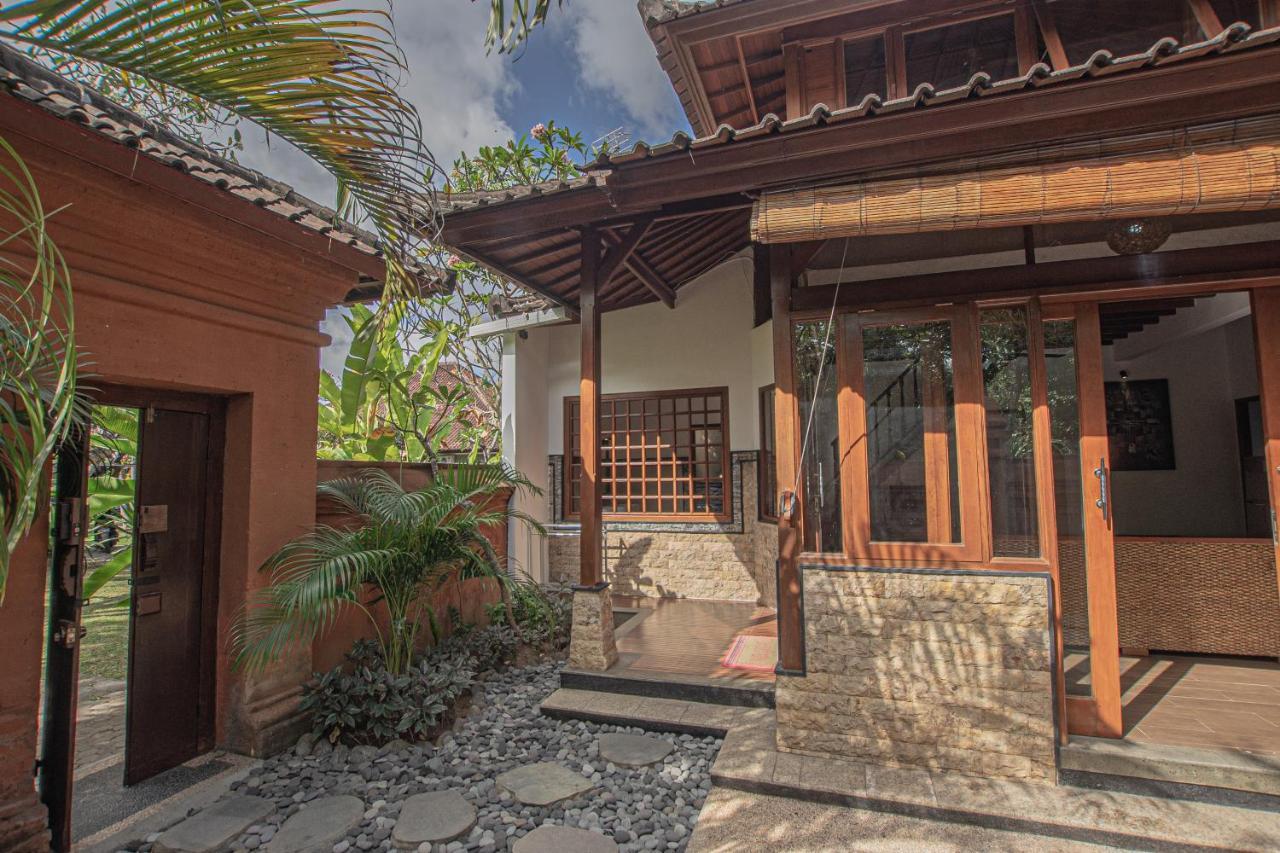 Panorama Cottages I Legian Esterno foto